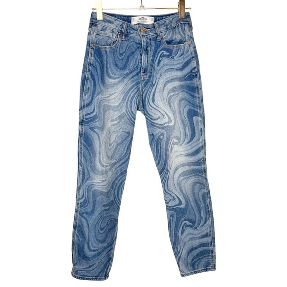 HOLLISTER Curvy High-Rise Mom Jeans in Marble Denim. Size 26 - Picture 3 of 9